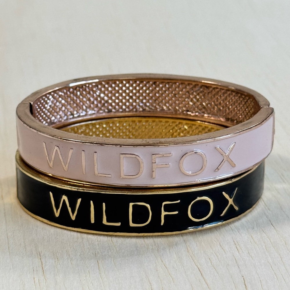 Wildfox 35 Rue du Chevalier Bangle Set – Black & Blush Pink – Gold Trim vintage